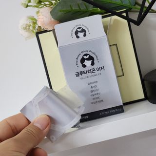 메디포스트 모비타 글루타치온 이지 필름형 30매 — 5점을 준 리뷰어가 2022년 11월 올린 사용 사진