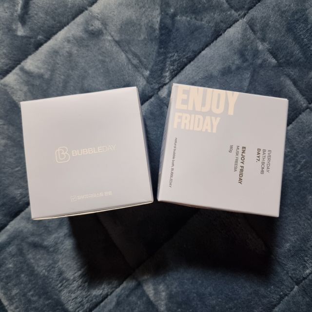 Evreryday Bath Bomb Day7(에브리데이 배쓰밤 데이7) / 7종 중 2종 랜덤발송 리뷰 사진