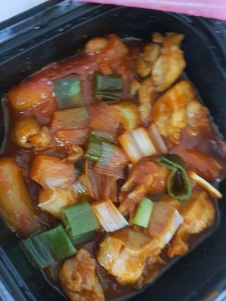 한성기업 무볼레 닭떡볶이+해물떡볶이 2종 세트 — 5점을 준 리뷰어가 2021년 10월 올린 사용 사진