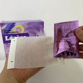 [레제르] 아로마 수액패치 발패치 30매입 -라벤더향/유칼립투스향/대나무향 — 5점을 준 리뷰어가 2022년 11월 올린 사용 사진