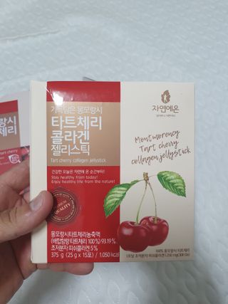자연에온 몽모랑시 타트체리 3종 세트 구성 - 저분자콜라겐젤리, NFC 착즙주스 — 5점을 준 리뷰어가 2021년 7월 올린 사용 사진