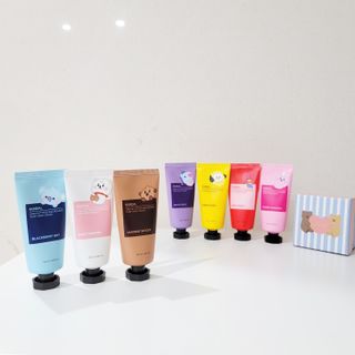 쿤달 BT21 시어버터 앤 마카다미아 퓨어 핸드크림 50ml 7구 기프트 세트 — 4.5점을 준 리뷰어가 2021년 3월 올린 사용 사진