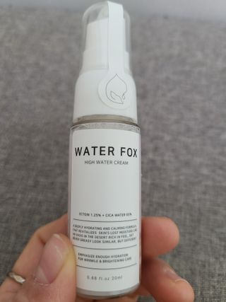 가치 WATERFOX(워터폭스)-엑토인시카.비옴 하이 워터크림 20ML — 5점을 준 리뷰어가 2023년 2월 올린 사용 사진