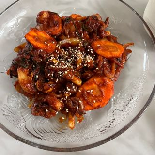 [푸딩팩토리] 불맛양념 쭈꾸미볶음 300G_엄선한 쭈꾸미원물과 양념이 신의 한수! — 5점을 준 리뷰어가 2022년 9월 올린 사용 사진