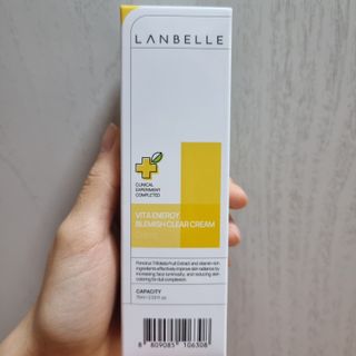 랑벨 비타 에너지 잡티 크림 75ml (피부 속 기미완화크림) — 5점을 준 리뷰어가 2022년 5월 올린 사용 사진
