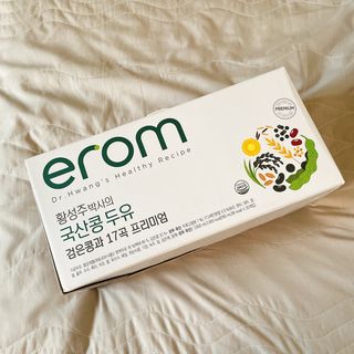 이롬 황성주 박사의 국산콩 두유 검은콩과 17곡 프리미엄 — 5점을 준 리뷰어가 2021년 5월 올린 사용 사진