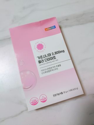 주식회사 얼굴반쪽 [얼굴반쪽 가르시니아 2,800mg] x 14포 1주 젤리 다이어트 보조제 체지방감소 — 5점을 준 리뷰어가 2021년 11월 올린 사용 사진