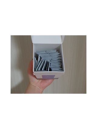 프롬노시베_이너뷰티 올데이 리지 스틱 — 3점을 준 리뷰어가 2021년 4월 올린 사용 사진