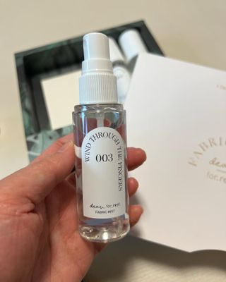 디어포레스트 [5개세트] 숲속의 하루 패브릭미스트 (섬유향수/ 룸스프레이) 50ml 5개 — 5점을 준 리뷰어가 2022년 10월 올린 사용 사진