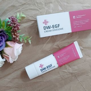 이지듀 DW-EGF 크림 다이브좀_콜라겐이 쏙쏙, 탄력피부로 다이빙 — 4.5점을 준 리뷰어가 2021년 2월 올린 사용 사진