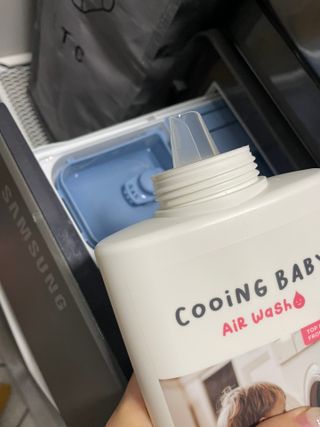 쿠잉베이비 에어워시 세탁세제,섬유유연제 1L — 5점을 준 리뷰어가 2023년 1월 올린 사용 사진