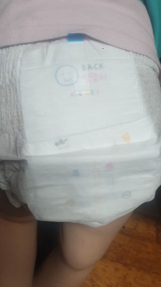 쿠잉 에어드라이  풀커버 팬티기저귀 (L/XL/XXL/XXXL) 1팩 — 5점을 준 리뷰어가 2023년 1월 올린 사용 사진