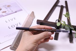 [MONDRAW] 몬드로우 7 POWDER BROW — 5점을 준 리뷰어가 2022년 4월 올린 사용 사진