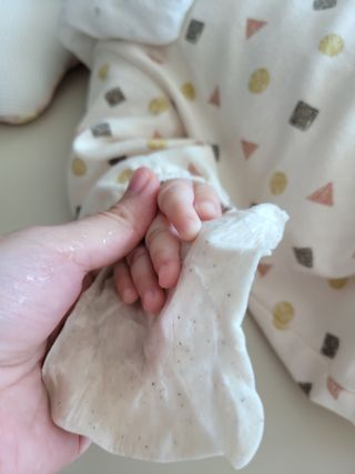 디어엘로디 유기농 무표백 건티슈 60매 — 5점을 준 리뷰어가 2022년 9월 올린 사용 사진