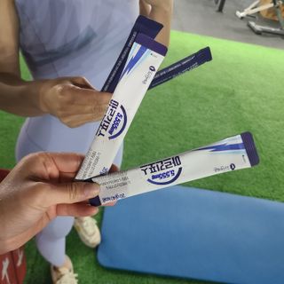 자연에온 아르긴포스 L-아르기닌 5555mg 스틱 15개입 1박스 — 5점을 준 리뷰어가 2021년 5월 올린 사용 사진