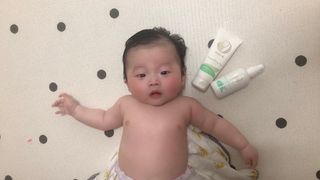 mom e 맘이 내추럴 베이비 케어 크림+바디오일 — 4점을 준 리뷰어가 2021년 1월 올린 사용 사진