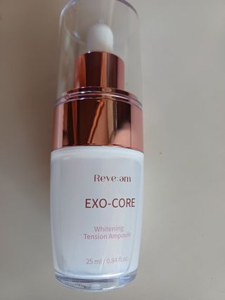 나우 [리브엠] 123억개 엑소좀으로 채운 눈부신 광채, 엑소코어 화이트닝 텐션 앰플 — 5점을 준 리뷰어가 2023년 10월 올린 사용 사진