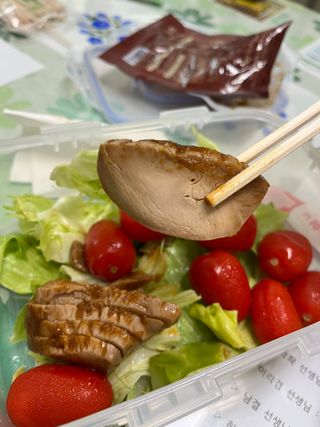 한끼통살 슬라이스 닭가슴살 — 5점을 준 리뷰어가 2023년 2월 올린 사용 사진