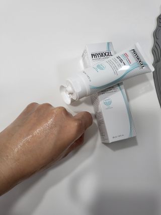 피지오겔 레드수딩 시카밸런스 크림 50ml — 5점을 준 리뷰어가 2022년 4월 올린 사용 사진