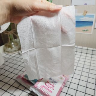 [심플리티] 한 장으로 향기롭게, 산뜻하게 바디시트 2종 + 랜덤향1개 총 3팩구성 — 5점을 준 리뷰어가 2021년 5월 올린 사용 사진