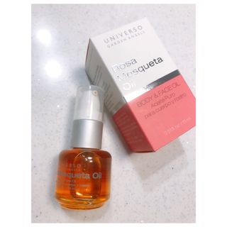 유니베르소 로즈힙 오일 15ml — 5점을 준 리뷰어가 2021년 7월 올린 사용 사진