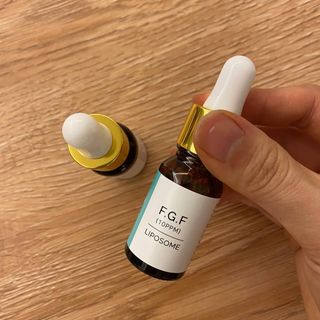 랑팡 EGF+FGF 10ppm 리포좀 앰플 원액 10ml — 5점을 준 리뷰어가 2021년 12월 올린 사용 사진