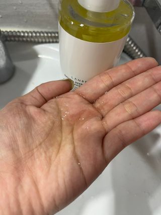 랑벨 내츄럴 딥 클렌징 오일 200ml (저자극 약산성 천연 클렌징) — 5점을 준 리뷰어가 2022년 5월 올린 사용 사진