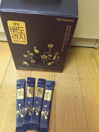광동생활건강 나우 [광동] 배도라지 쌍화스틱 10mL x 100포 — 5점을 준 리뷰어가 2022년 12월 올린 사용 사진