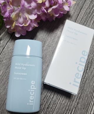 아이레시피 마일드 히알루로닉 모이스트 업 선스크린 SPF50+ PA++++ — 5점을 준 리뷰어가 2023년 6월 올린 사용 사진