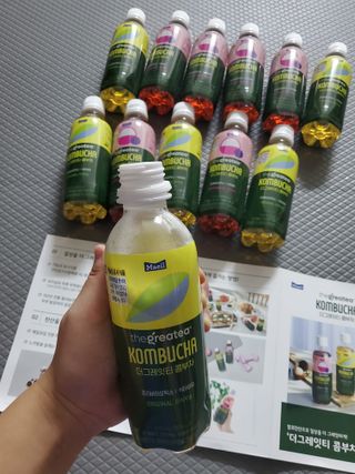 더그레잇티 콤부차 300ml *12개입 (오리지널 6개+베리리치 6개) — 5점을 준 리뷰어가 2022년 7월 올린 사용 사진