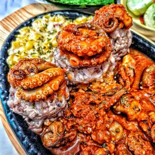 [푸딩팩토리] 불맛양념 쭈꾸미볶음 300G_엄선한 쭈꾸미원물과 양념이 신의 한수! — 5점을 준 리뷰어가 2022년 9월 올린 사용 사진