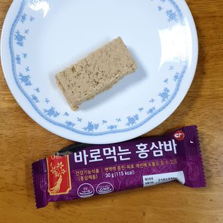 씨알푸드 건강기능식품 6년근 홍삼 함유, 바로먹는 홍삼바 30g 12개입 — 3점을 준 리뷰어가 2022년 3월 올린 사용 사진
