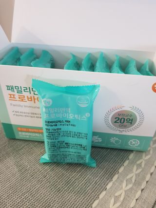 앙팡 패밀리면역 프로바이오틱스 2g x 100포 — 5점을 준 리뷰어가 2022년 10월 올린 사용 사진