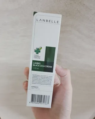 랑벨 랑바이오 블랙 시카 크림 50ml(블랙비 프로폴리스, 시카 4종, 판테놀 10 함유) — 5점을 준 리뷰어가 2022년 6월 올린 사용 사진