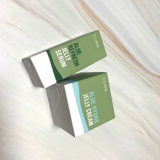 김정문알로에 큐어 큐어 알로에 리프레쉬 젤리 세럼, 큐어 알로에 하이드로 젤리 크림 — 4.5점을 준 리뷰어가 2021년 2월 올린 사용 사진