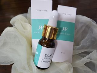 랑팡 EGF+FGF+IGF10ppm 리포좀 앰플 원액 10ml — 4점을 준 리뷰어가 2021년 10월 올린 사용 사진