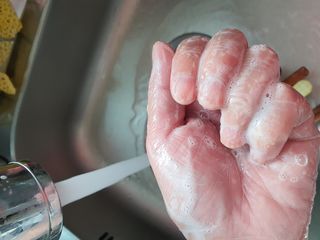 올리브 오일 스킨케어 컴퍼니 [OOSC] 촉촉 깨끗 내추럴리 너리시드 핸드워시 500ml — 5점을 준 리뷰어가 2021년 5월 올린 사용 사진