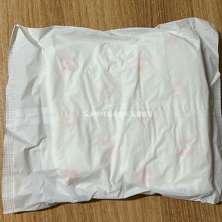 N[템포 ] 패드 내추럴 순면 입는 오버나이트 5P * 2개 — 5점을 준 리뷰어가 2024년 4월 올린 사용 사진