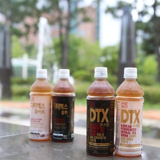 이도 발효한차 디티엑스 음료500ml 2종set 총 40개입블랙 20개입+화이트 20개입 — 5점을 준 리뷰어가 2021년 8월 올린 사용 사진