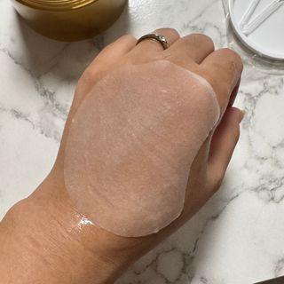 스킨1004 [SKIN1004] 마다가스카르 센텔라 퀵 카밍 패드 70매 130ml — 5점을 준 리뷰어가 2024년 9월 올린 사용 사진