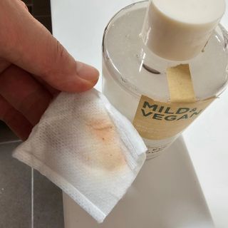 [후르디아] 눈시림없는 올영 립앤아이 리무버 — 5점을 준 리뷰어가 2024년 5월 올린 사용 사진