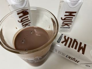 이너프 뮐크 초콜릿맛 — 3.5점을 준 리뷰어가 2022년 10월 올린 사용 사진
