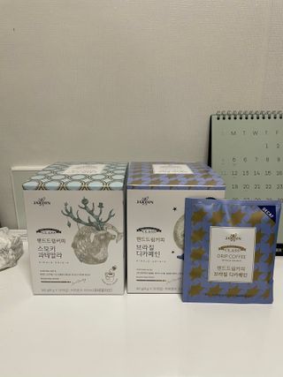 (주)쟈뎅 쟈뎅 클래스 핸드 드립 커피 10P 2종_디카페인 1종+랜덤 플레이버 1종 — 5점을 준 리뷰어가 2021년 4월 올린 사용 사진