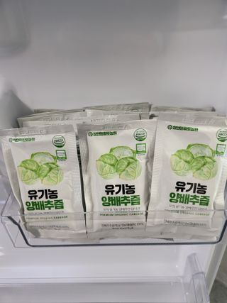 참앤들황토농원 국내산 유기농 양배추를 그대로 담은,  유기농 양배추즙  80ml X 30포 1박스 — 5점을 준 리뷰어가 2023년 3월 올린 사용 사진