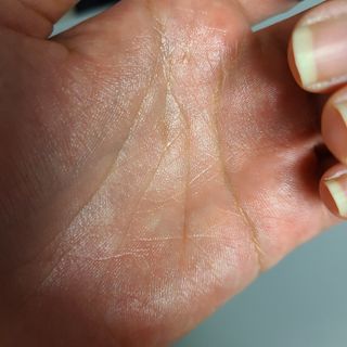 브에노 파리퀸 윌 페이스 오일 — 5점을 준 리뷰어가 2021년 8월 올린 사용 사진