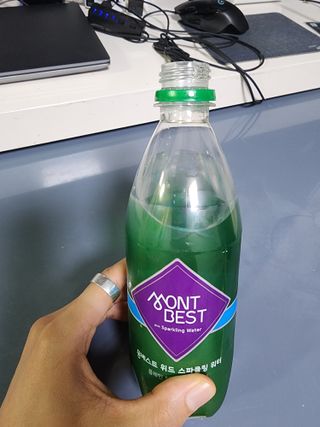 몽베스트 Montbest with Sparkling water Plain 20병 — 5점을 준 리뷰어가 2022년 11월 올린 사용 사진