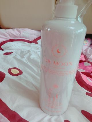 프리[닥터문] 유산균 락토케어 질경초 여성청결제 1000ml (젤타입) — 5점을 준 리뷰어가 2022년 6월 올린 사용 사진