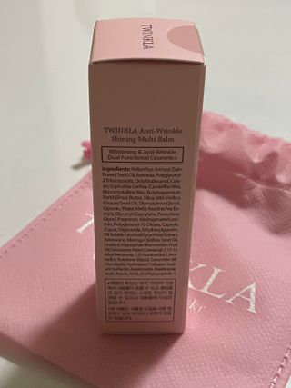트윙클라 안티링클 샤이닝 멀티밤 — 5점을 준 리뷰어가 2022년 6월 올린 사용 사진
