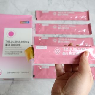 주식회사 얼굴반쪽 [얼굴반쪽 가르시니아 2,800mg] x 14포 1주 젤리 다이어트 보조제 체지방감소 — 4.5점을 준 리뷰어가 2021년 10월 올린 사용 사진