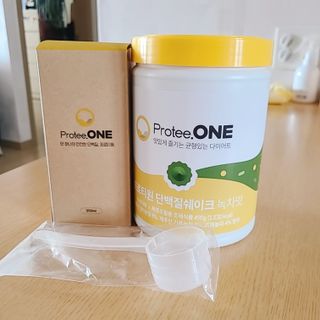 프로티원 단백질쉐이크 녹차맛 2주분 1통+보틀 — 5점을 준 리뷰어가 2021년 3월 올린 사용 사진